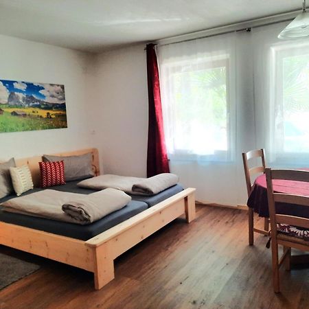 Peter Paul Domblick Erdgeschoss Apartment Appiano Sulla Strada Del Vino Exterior photo